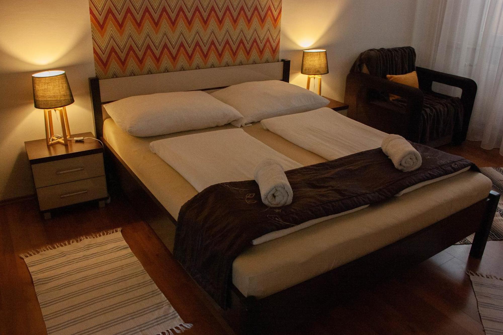 Aquarius Apartman Szeged Ngoại thất bức ảnh