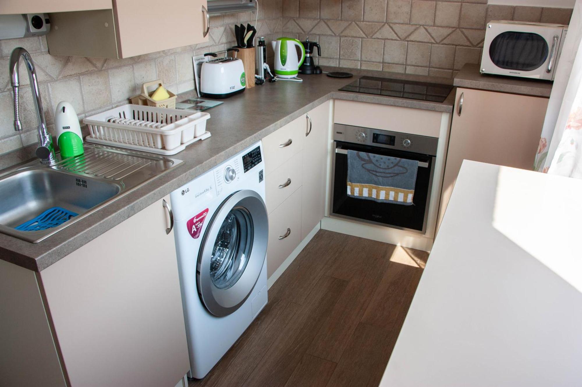 Aquarius Apartman Szeged Ngoại thất bức ảnh